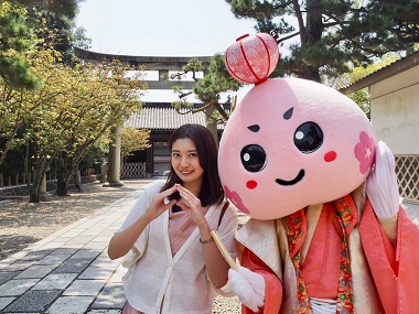 スイーツ娘「柏原美紀」のゆるっとふわ鉄旅