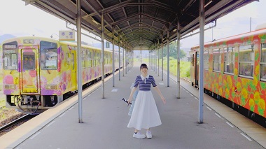 しおねるの鉄道幸せ美食旅